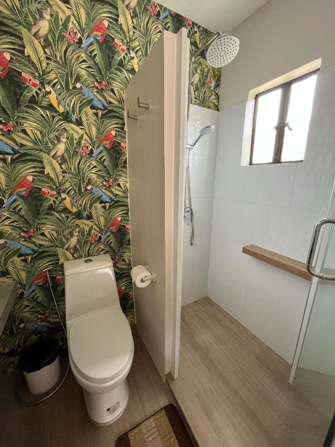 Red Knight Gardens Hotel 2*