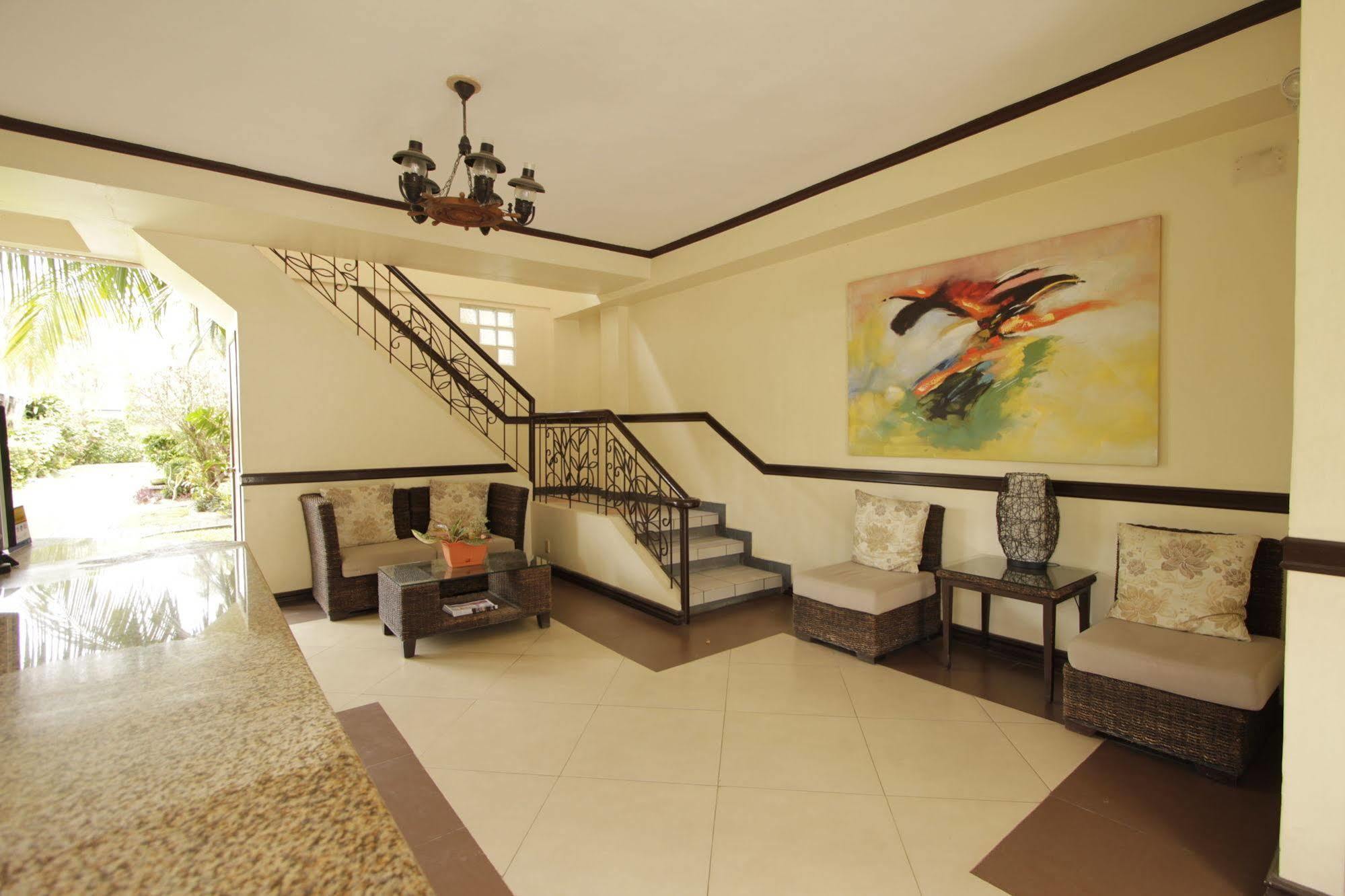 Red Knight Gardens Hotel Davao